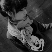 ڰ˸įqqŮͷ