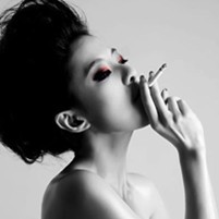 ڰ׸˸Ůͷ-Щ·ҵ